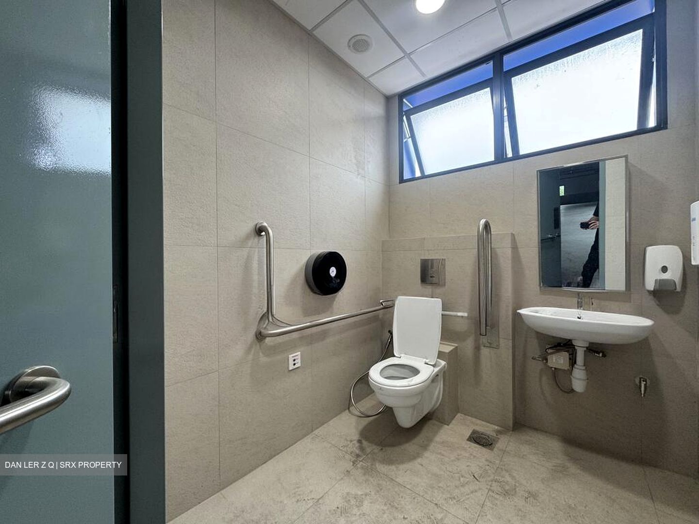 Jalan Terusan (D22), Office #521761851
